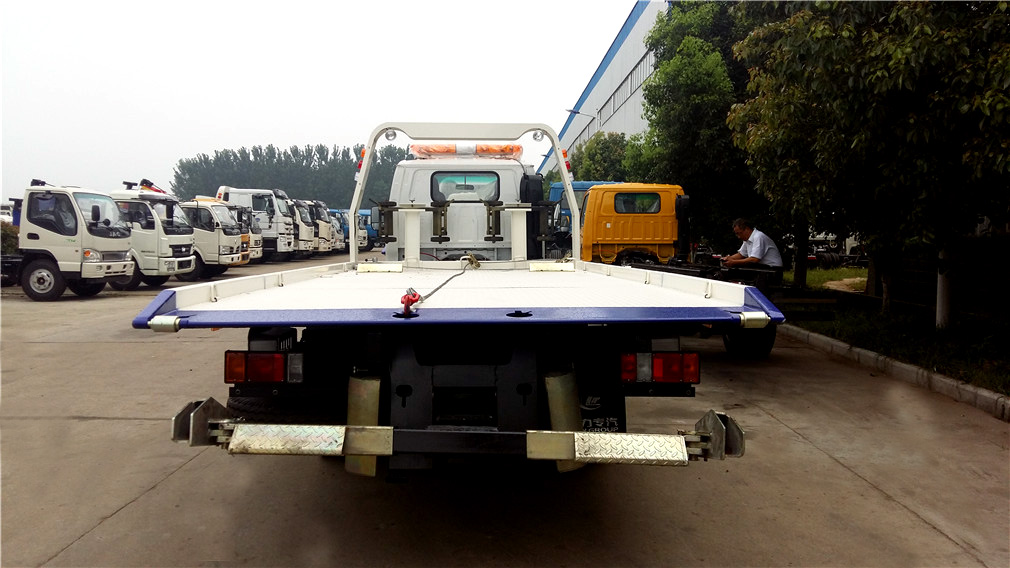 五十铃黄牌一拖二清障车